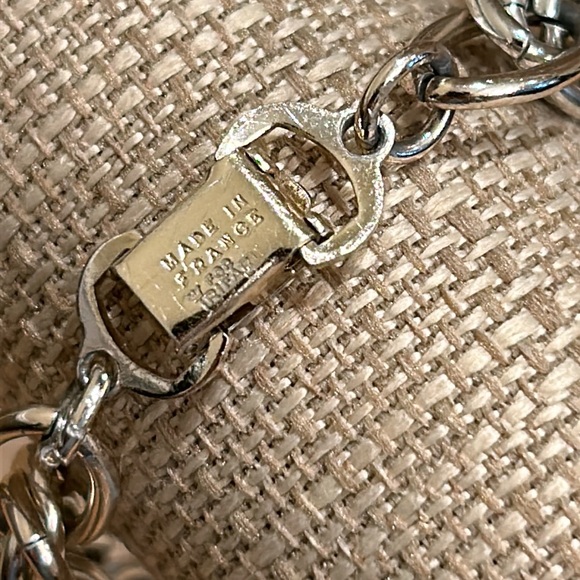 Vintage Trifari Set. Made in France. Necklace & Matching Bracelet - Picture 12 of 17